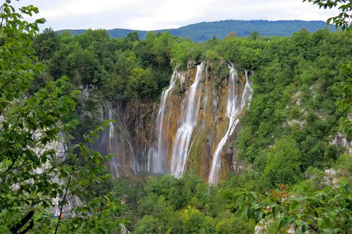 Buszos kirándulás a Plitvicei-tavak vízeséseihez – Adria Tours – galériakép 5