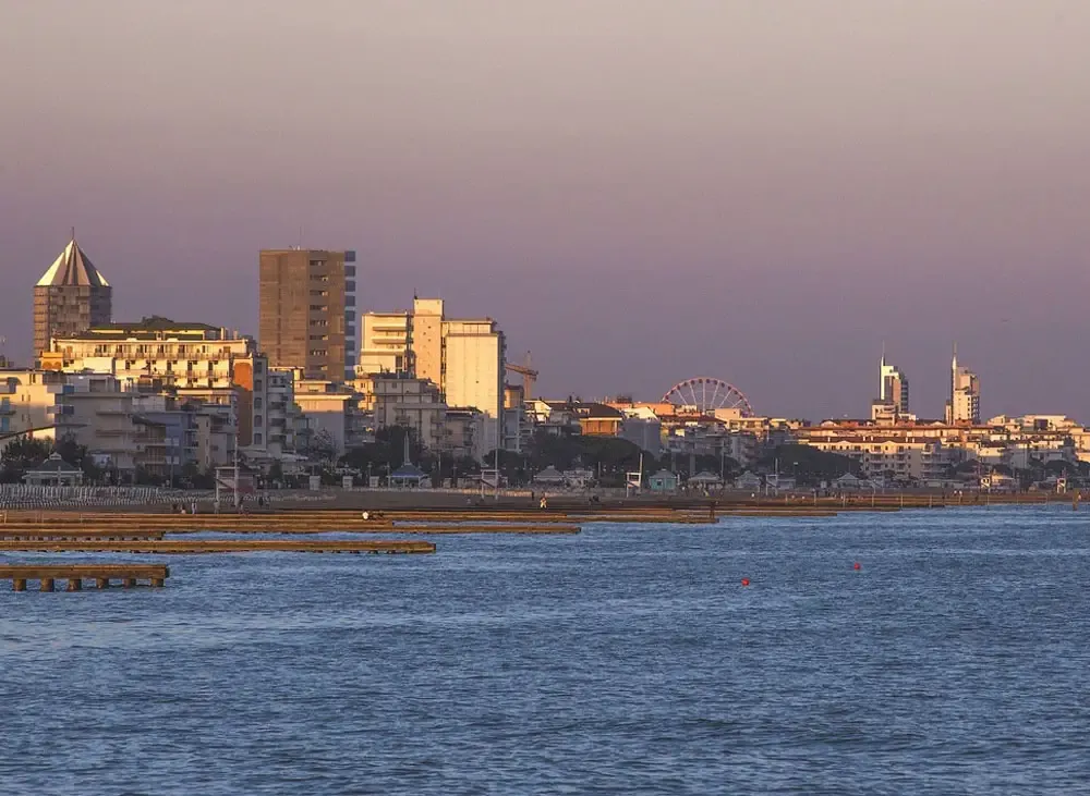 Fürdőzés az olasz riviérán, Lido di Jesolóban – Adria Tours ajánlat – galériakép 3