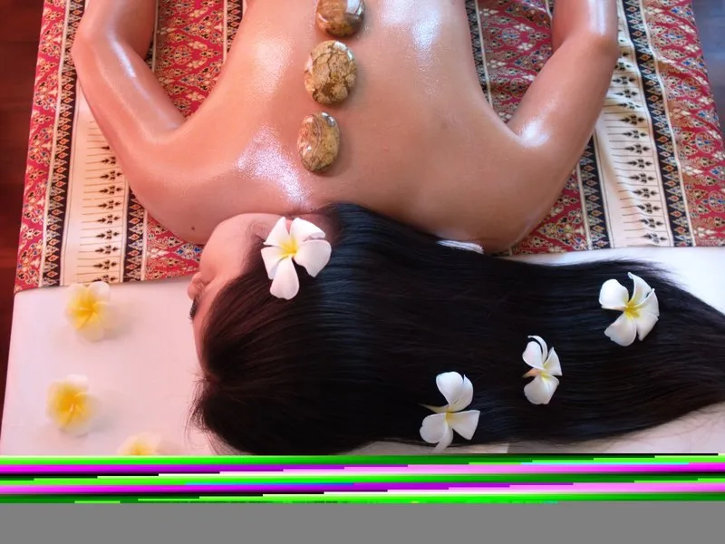 Spaélmény a Duangjitt Resort & Spa phuketi szállodában