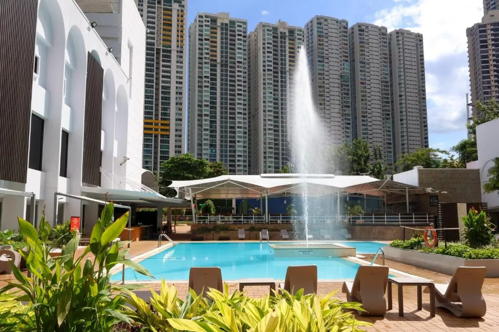 Sheraton Grand Panama ***** Panamában